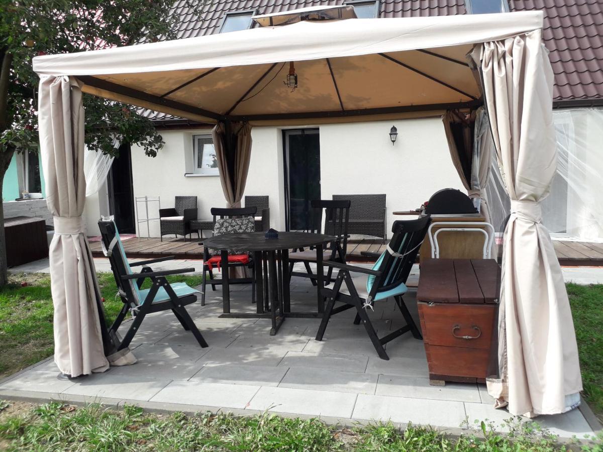 Apartamenty Nad Jeziorem Piaski Wolin Esterno foto